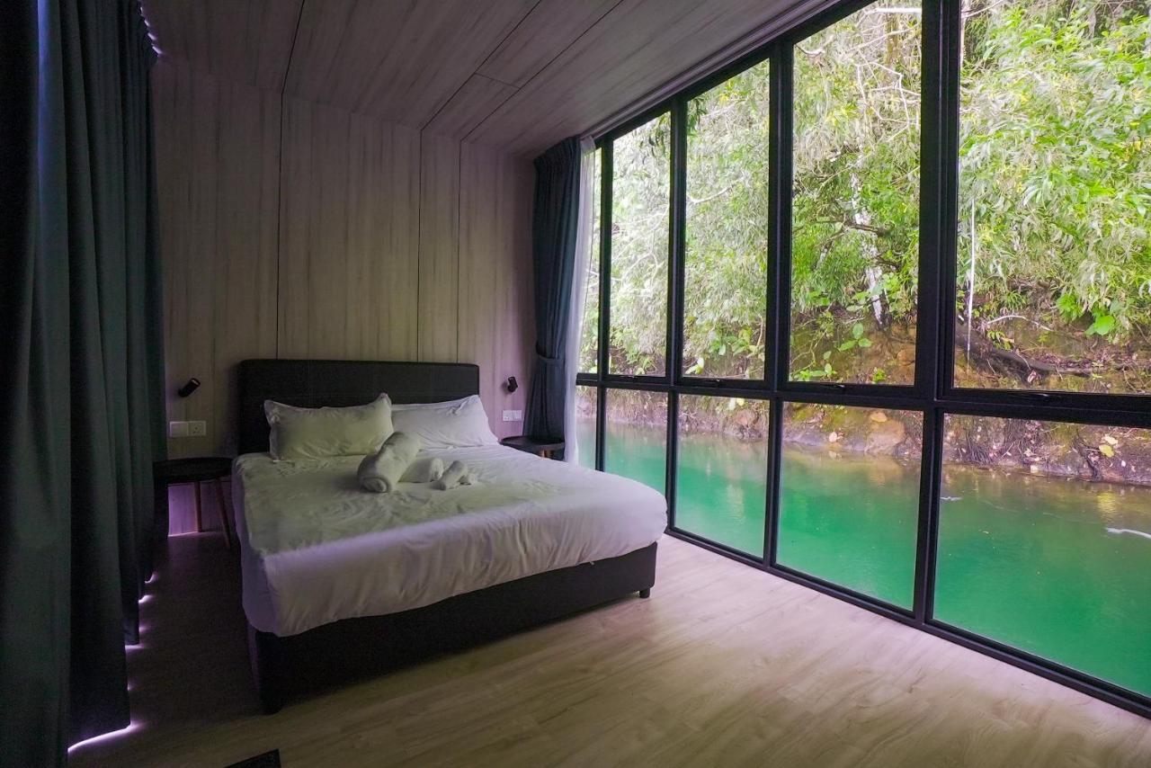 Roxy Tasik Biru Resort City Bau 外观 照片