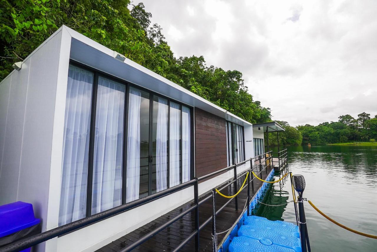 Roxy Tasik Biru Resort City Bau 外观 照片