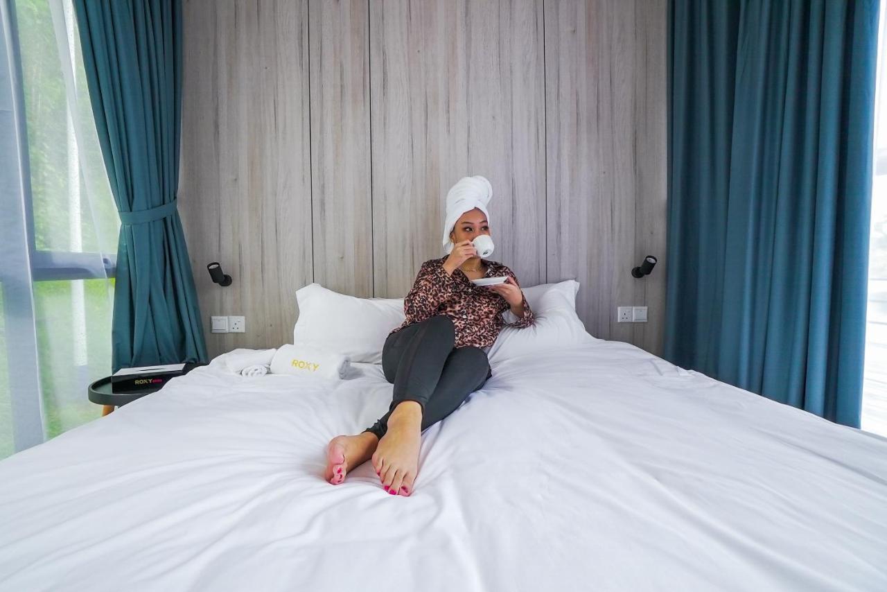 Roxy Tasik Biru Resort City Bau 外观 照片