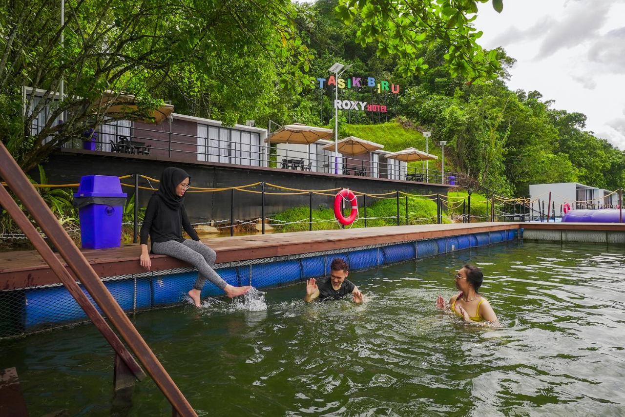 Roxy Tasik Biru Resort City Bau 外观 照片
