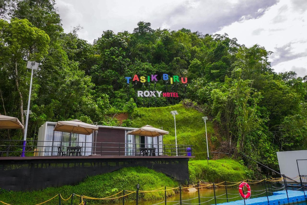 Roxy Tasik Biru Resort City Bau 外观 照片