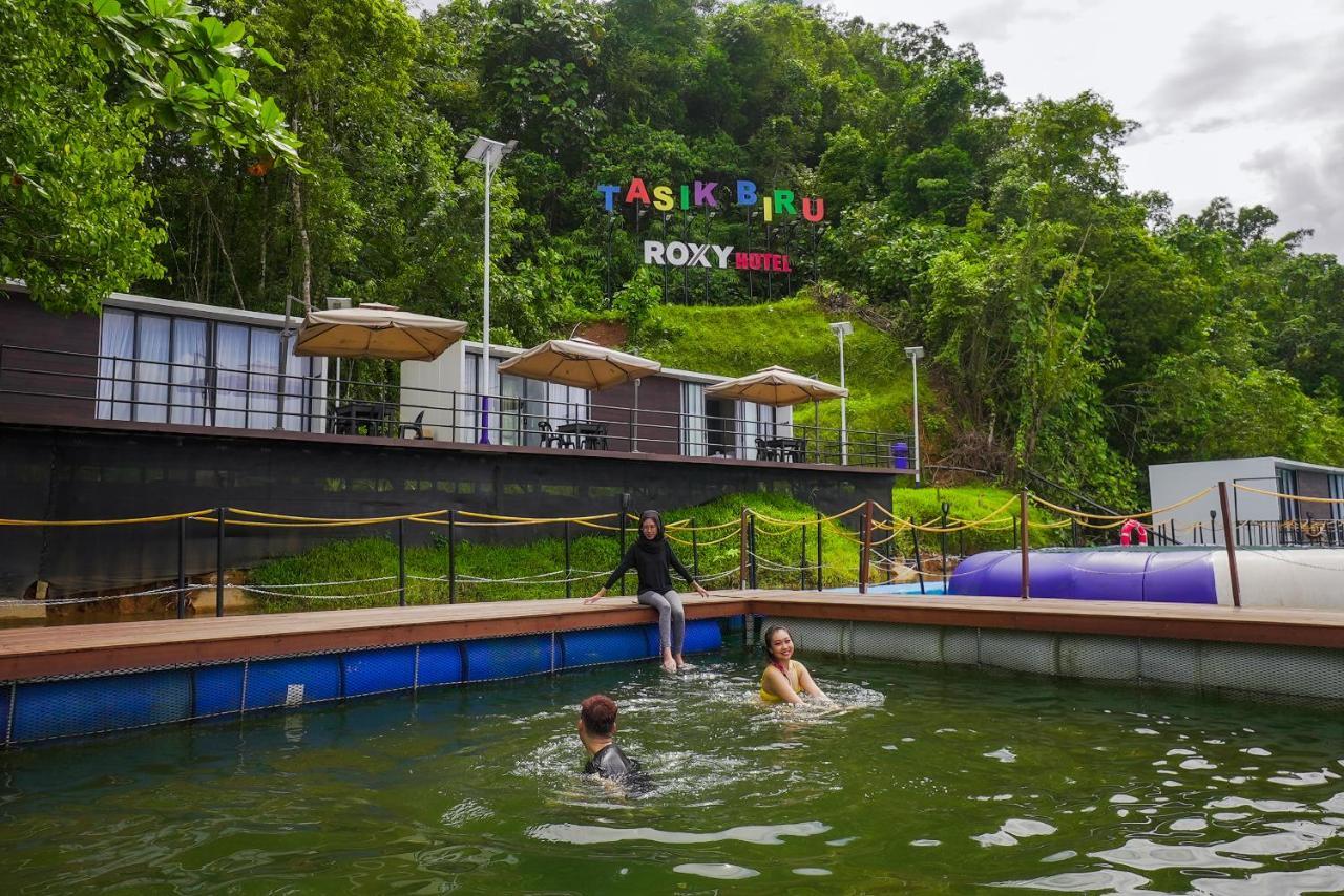 Roxy Tasik Biru Resort City Bau 外观 照片